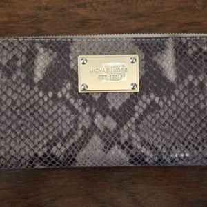 Authentic Michael Kors